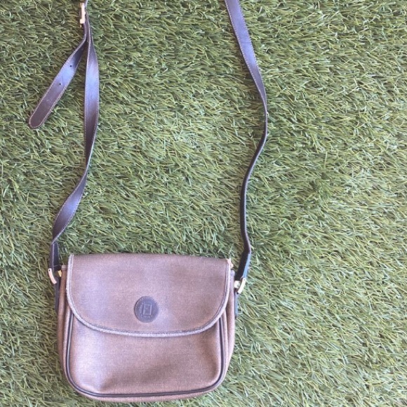Authentic Fendi Roma Crossbody - Picture 2 of 4